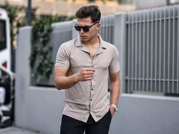 Chemise Homme Premium Texturée à Manches Courtes – Coupe Ajustée
