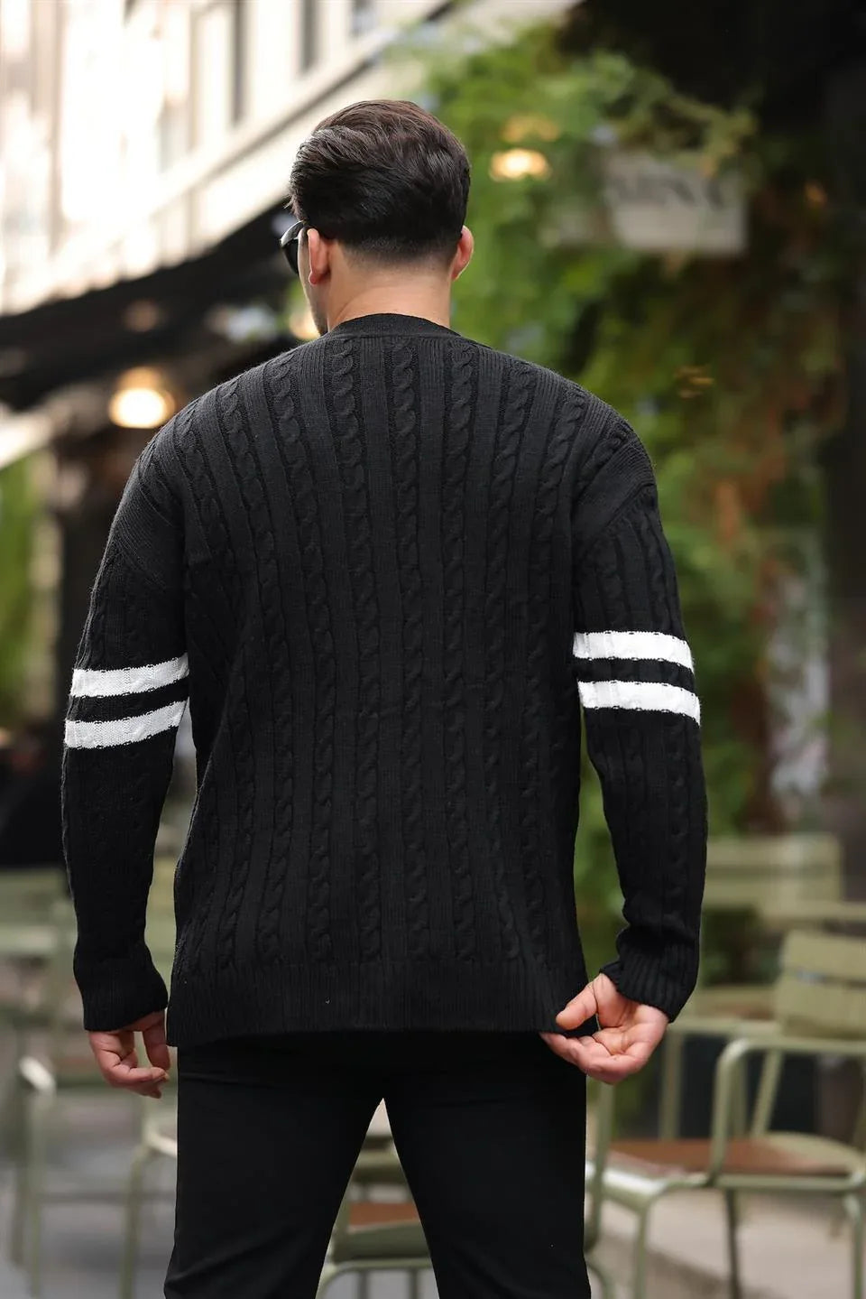 Gilet en Tricot avec Manches en Tresse et Détails en Bande - Justyol