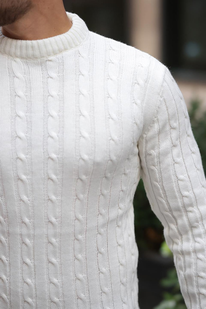 Pull Homme en Maille Torsadée à Col Rond