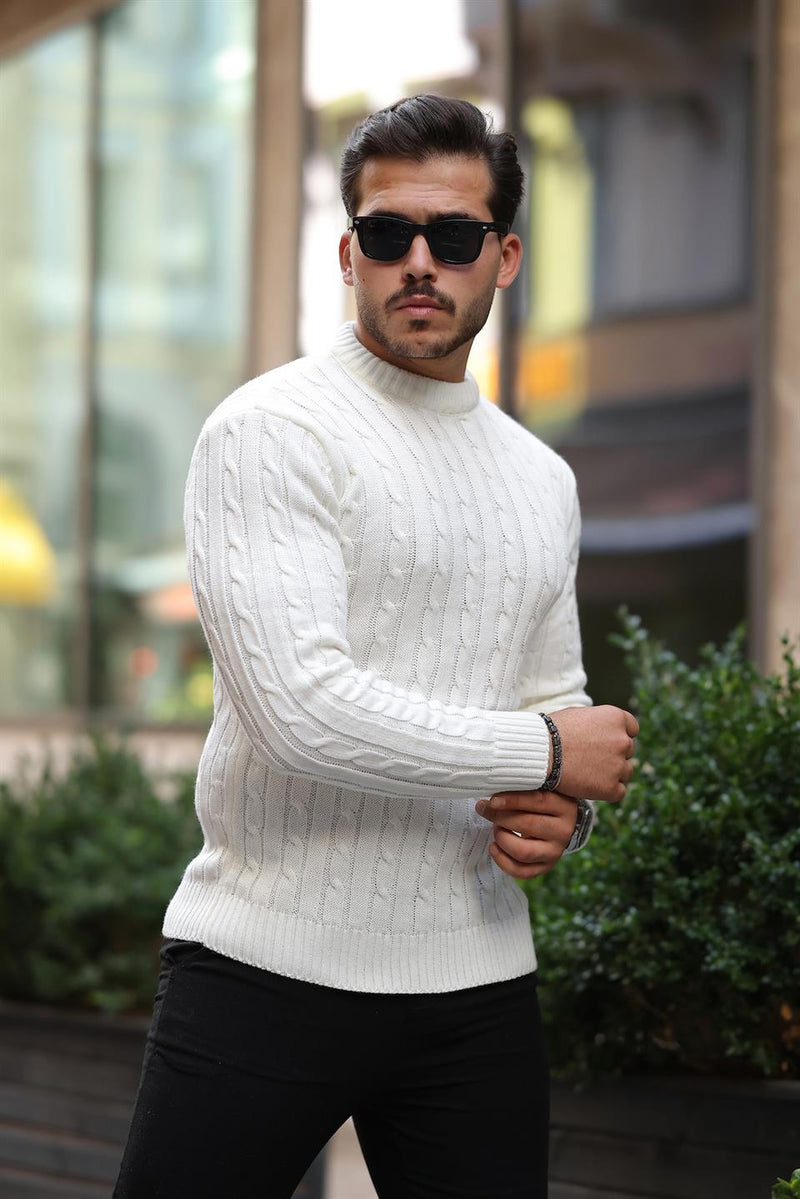 Pull Homme en Maille Torsadée à Col Rond