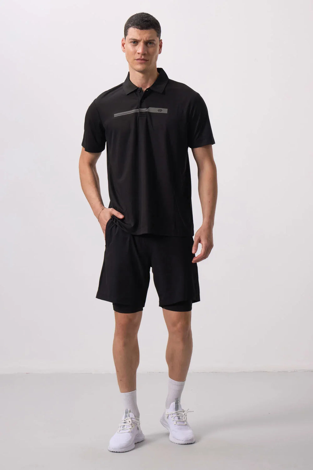 Short pour homme en polyester doux avec taille élastique et insert en leggings - 81287